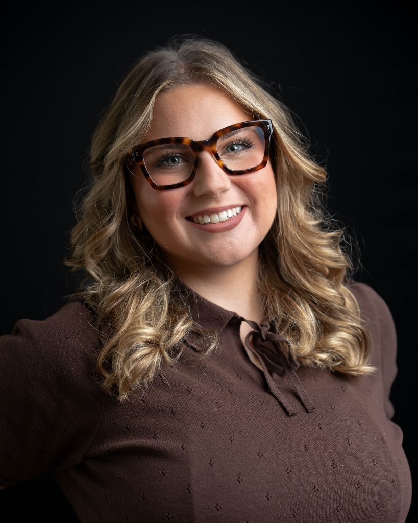 Headshot of Rachel Hinkle