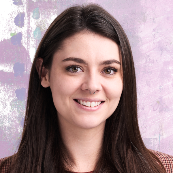 Headshot of Hannah Brewster